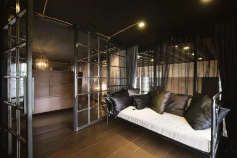 Condo in Bangkok, Thailand, 2 bedrooms № 181260 - photo 13