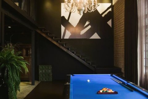 Condo in Bangkok, Thailand, 2 bedrooms № 181260 - photo 2