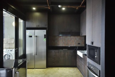 Condo in Bangkok, Thailand, 2 bedrooms № 181260 - photo 7