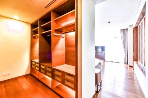Condo in Bangkok, Thailand, 1 bedroom № 181261 - photo 25