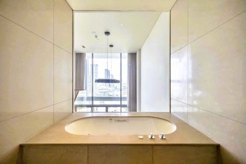 Condo in Bangkok, Thailand, 1 bedroom № 181261 - photo 23