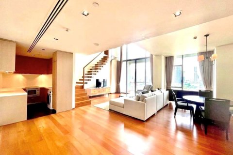 Condo in Bangkok, Thailand, 1 bedroom № 181261 - photo 2