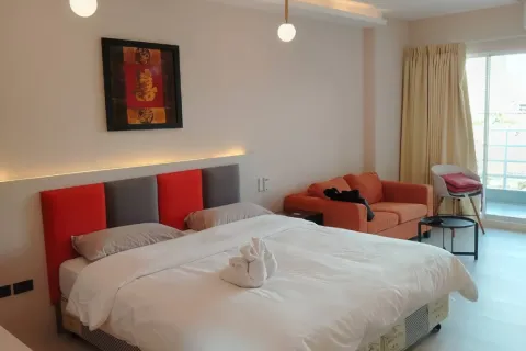 Studio in Pattaya, Thailand № 205970