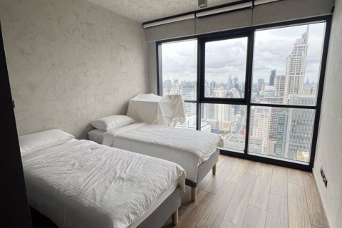 Дуплекс в Ваттхане, Бангкок, Таиланд с 2 спальнями  № 145359 - фото 11