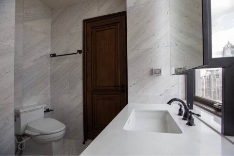 Penthouse in Bangkok, Thailand 3 bedrooms № 180533 - photo 13