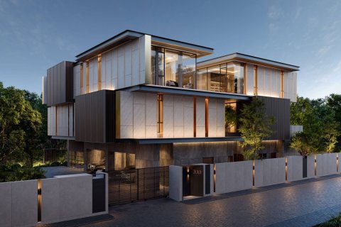 House in Bangkok, Thailand 5 bedrooms № 180528