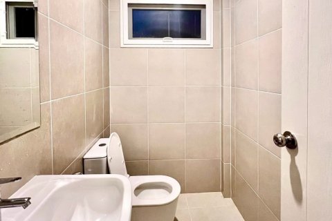 House in Phuket, Thailand 3 bedrooms № 141216 - photo 12