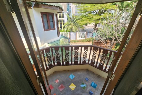 House in Chiang Mai, Thailand 8 bedrooms № 159605 - photo 26