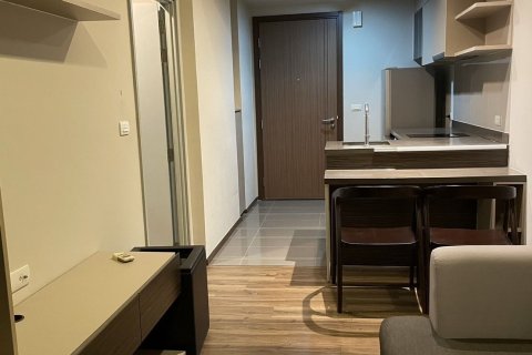 Студия в кондо в Пхая Тая, Бангкок, Таиланд № 159607 - фото 6