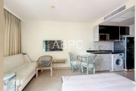 Estudio en el condominio en Pattaya, Tailandia № 211691 - foto 3
