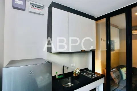 Condominio de 1 dormitorio en Pattaya, Tailandia № 211687 - foto 11