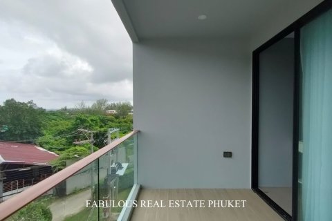 Condo on Surin Beach, Thailand, 1 bedroom № 179855 - photo 11