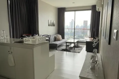 Eigentumswohnung in Watthana, Bangkok, Thailand, 1 Schlafzimmer  № 216831 - Foto 2