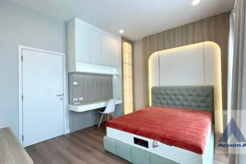 Haus in Samut Prakan, Thailand 4 Schlafzimmer № 216829 - Foto 12