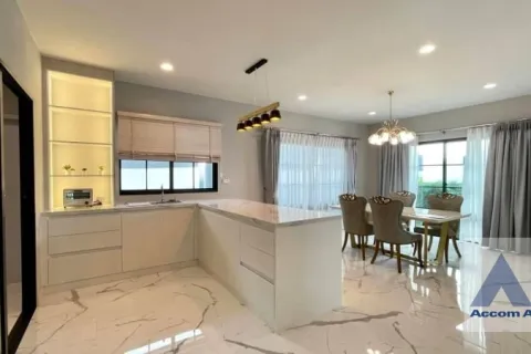 Haus in Samut Prakan, Thailand 4 Schlafzimmer № 216829 - Foto 5
