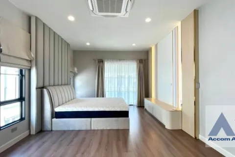 Haus in Samut Prakan, Thailand 4 Schlafzimmer № 216829 - Foto 8