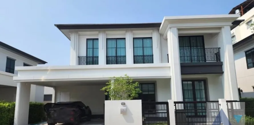 Haus in Samut Prakan, Thailand 4 Schlafzimmer № 216829