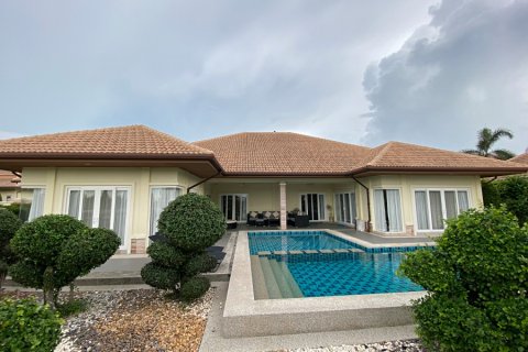 Villa in Hua Hin, Thailand 3 bedrooms № 168342