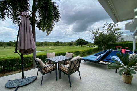 Villa in Hua Hin, Thailand 3 bedrooms № 168337 - photo 6