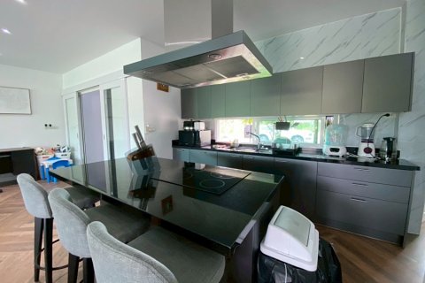 Villa in Hua Hin, Thailand 3 bedrooms № 168337 - photo 11