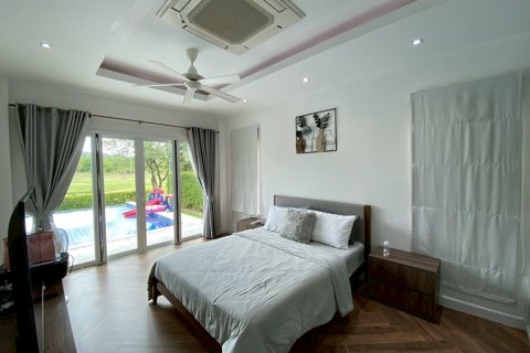 Villa in Hua Hin, Thailand 3 bedrooms № 168337 - photo 22