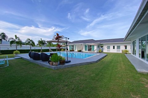 Villa à Hua Hin, Thaïlande 7 chambres № 168339 - photo 2