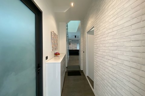 Villa in Hua Hin, Thailand 4 bedrooms № 168343 - photo 7