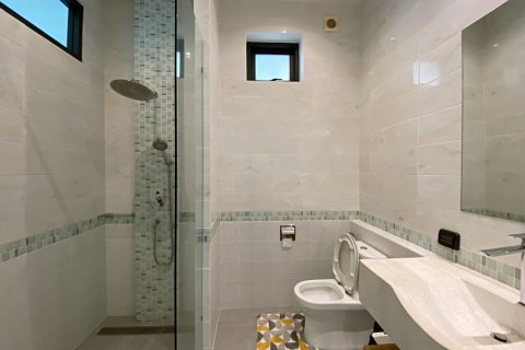 Villa in Hua Hin, Thailand 4 bedrooms № 168343 - photo 20