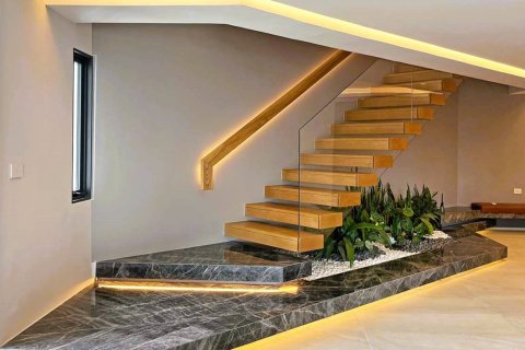 Penthouse in Bangkok, Thailand 3 bedrooms № 180495 - photo 20