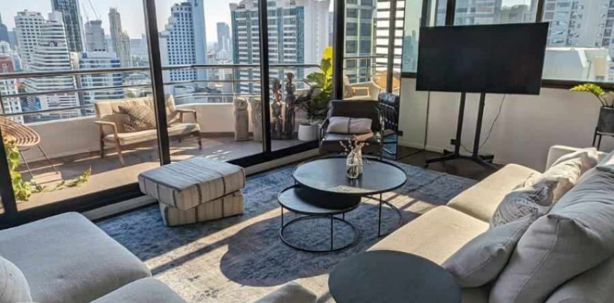 Condo à Khlong Toei, Bangkok, Thaïlande, 2 chambres  № 141614