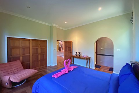 Villa in Hua Hin, Thailand 4 bedrooms № 168291 - photo 24