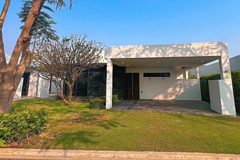 Villa in Hua Hin, Thailand 2 bedrooms № 168329 - photo 15