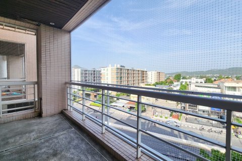 Apartment in Hua Hin, Thailand 2 bedrooms № 168328 - photo 2