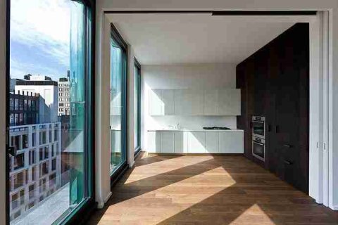 Condo in Bangkok, Thailand, 2 bedrooms  № 183104 - photo 10