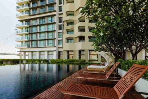 Condo in Thonburi, Bangkok, Thailand, 2 bedrooms  № 183108 - photo 16