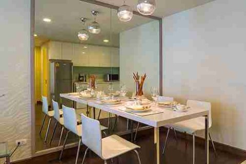 Condo in Bangkok, Thailand, 2 bedrooms  № 183110 - photo 14