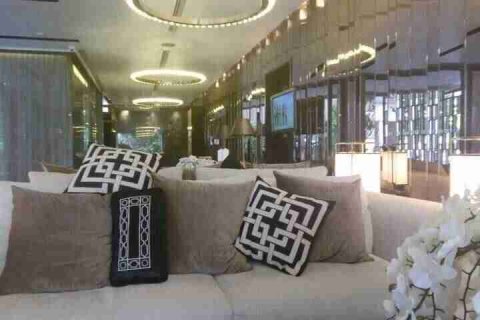 Condo in Thonburi, Bangkok, Thailand, 1 bedroom  № 183109 - photo 17