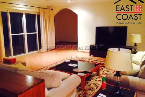 Casa de 3 dormitorios en Pattaya, Tailandia № 212203 - foto 6