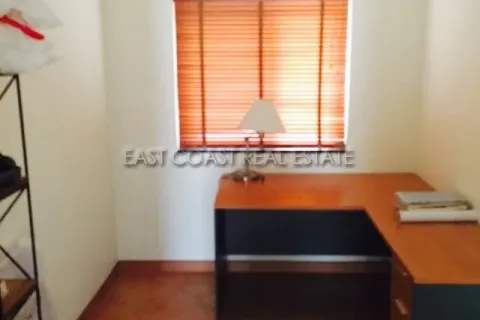 Casa de 3 dormitorios en Pattaya, Tailandia № 212203 - foto 9