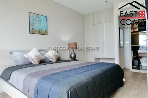 Condominio de 1 dormitorio en Jomtien Beach, Pattaya, Tailandia № 212199 - foto 11