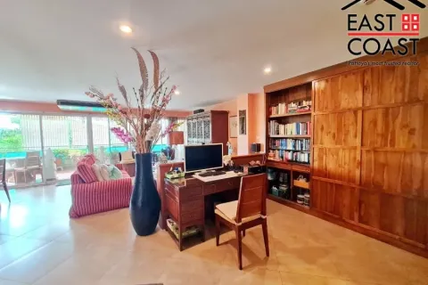 Condominio de 2 dormitorios en Pattaya, Tailandia № 212202 - foto 4