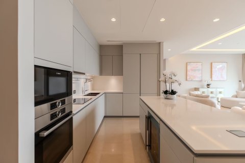 Condo à Pathum Wan, Bangkok, Thaïlande, 5 chambres  № 172543 - photo 4