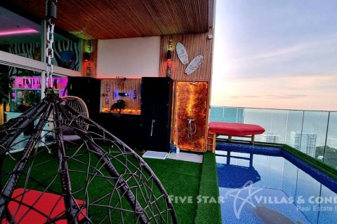 Eigentumswohnung in Pattaya, Thailand, 3 Schlafzimmer  № 222944