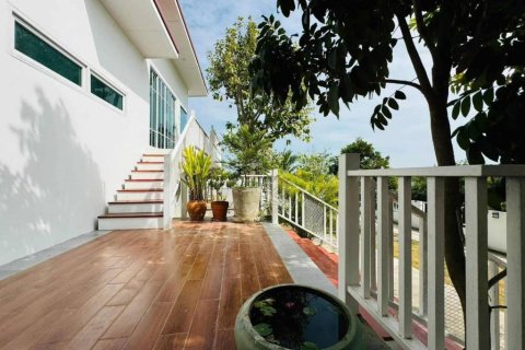 Villa in Hua Hin, Thailand 4 bedrooms № 152348 - photo 5