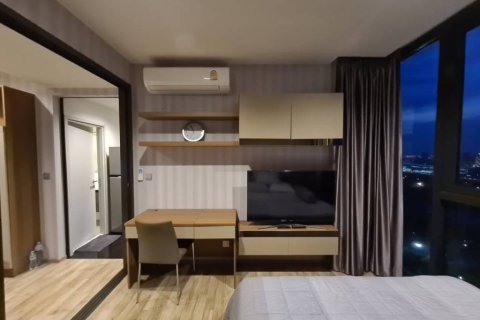 Кондоминиум с 1 спальней в Чатучаке, Бангкок, Таиланд № 152345 - фото 2