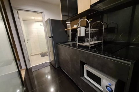 Кондоминиум с 1 спальней в Чатучаке, Бангкок, Таиланд № 152345 - фото 4