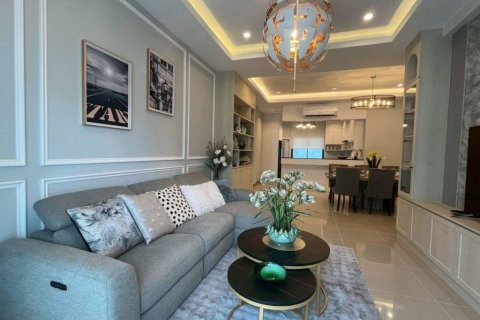 Villa in Pattaya, Thailand 3 bedrooms № 152347 - photo 2