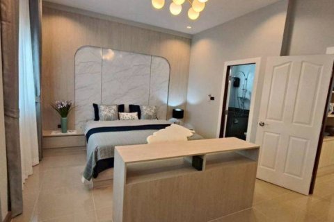 Villa in Pattaya, Thailand 3 bedrooms № 152347 - photo 10