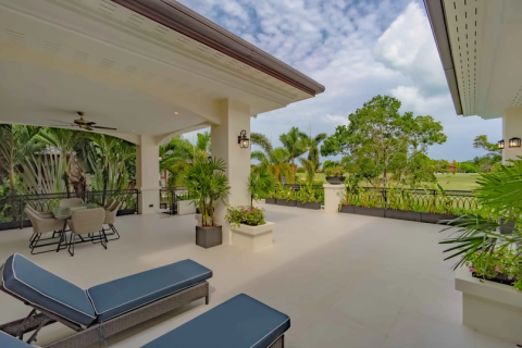 Maison à Bang Tao, Thaïlande 7 chambres № 174025 - photo 15