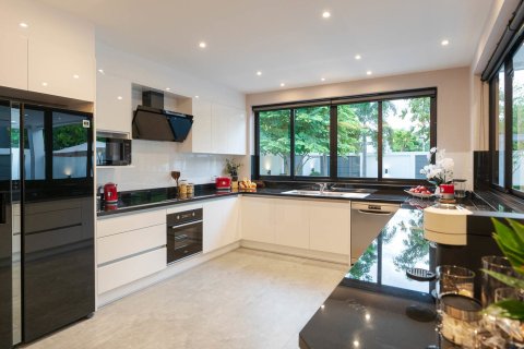 Вилла в Чиангмае, Таиланд с 4 спальнями  № 174076 - фото 6